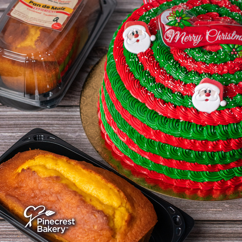 Christmas: 2 Corn Breads + Cake