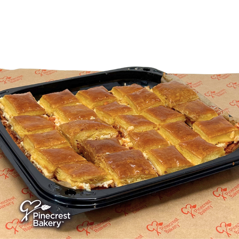 Party Platter Pastelitos: Pizza Mini